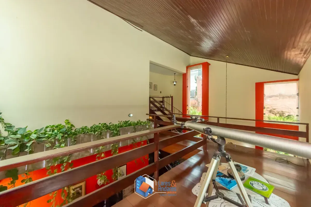 Imagem Casa para venda em City América com 4 quartos, sendo 1 suíte, 248m²