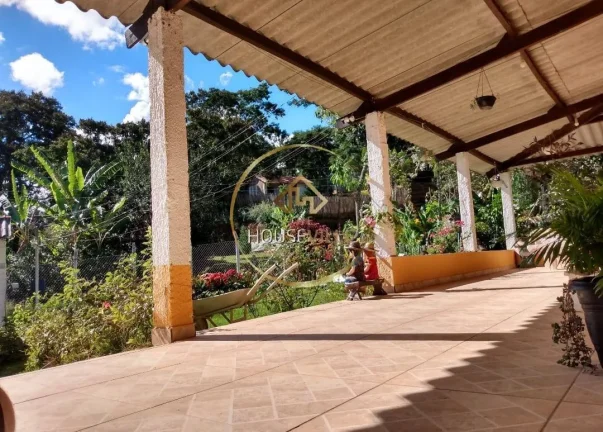 Imagem Chácara 3.860m2, 3 Dormitórios, Itajubá, Minas Gerais