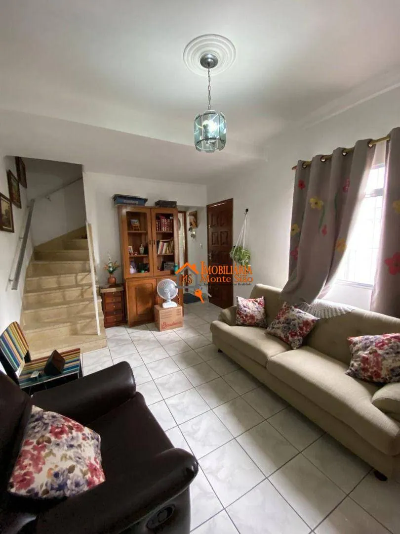 Imagem Sobrado à venda com 125m², 3 quartos, quintal e 3 vagas de garagem - Vila Zanardi, Guarulhos, SP