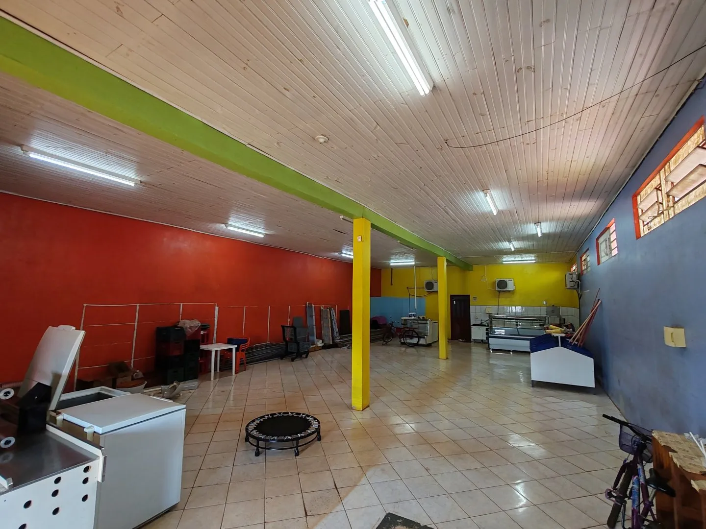 Imagem Barracão a venda com 153m² em Cascavel bairro Brazmadeira