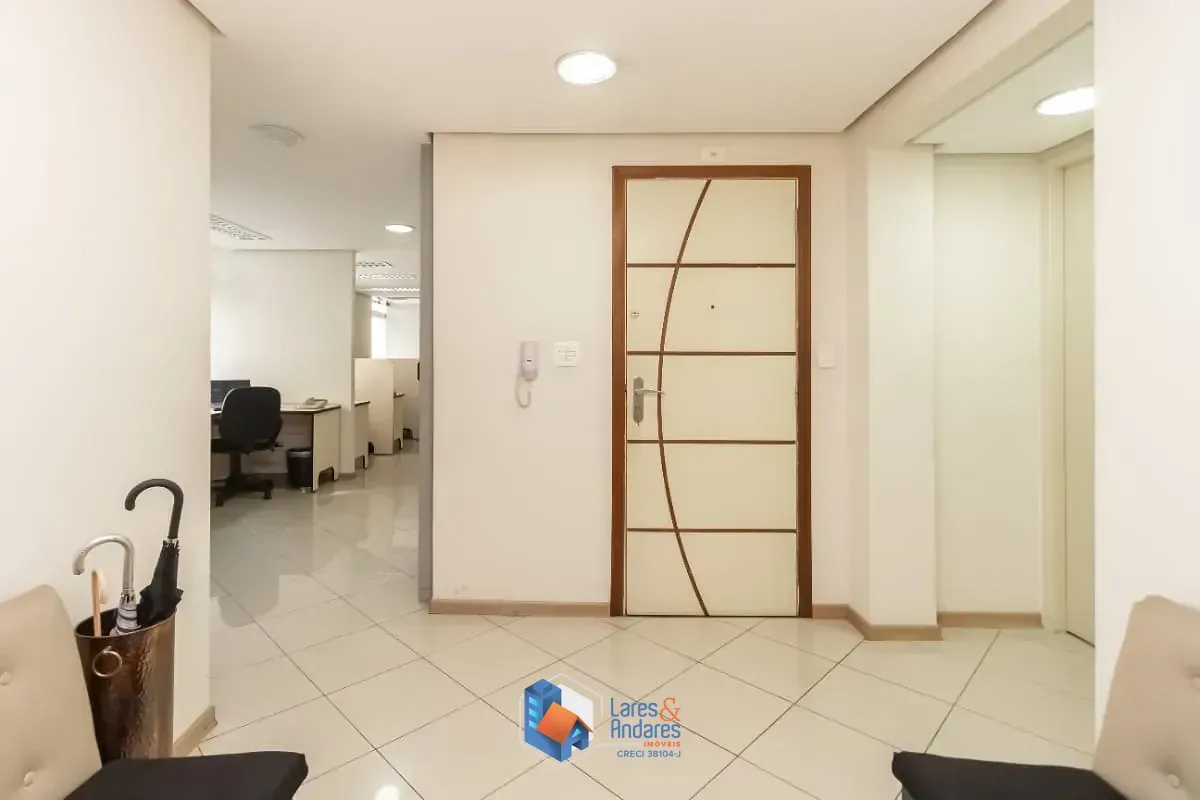 Imagem Conjunto comercial para venda em Consolação, 202m²