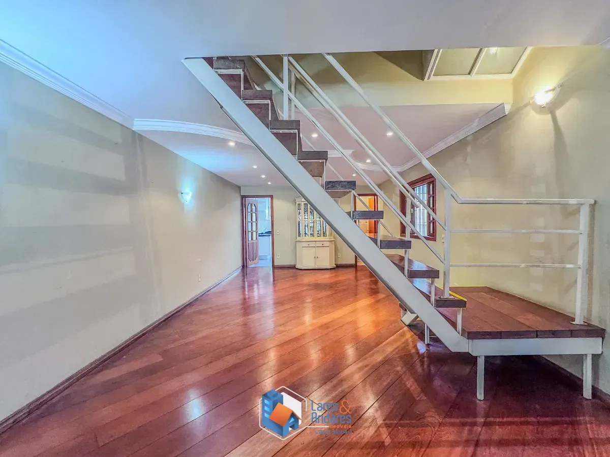 Foto do imóvel Casa para venda em Planalto Paulista com 3 quartos, sendo 1 suíte, 159m² em Avenida Moaci