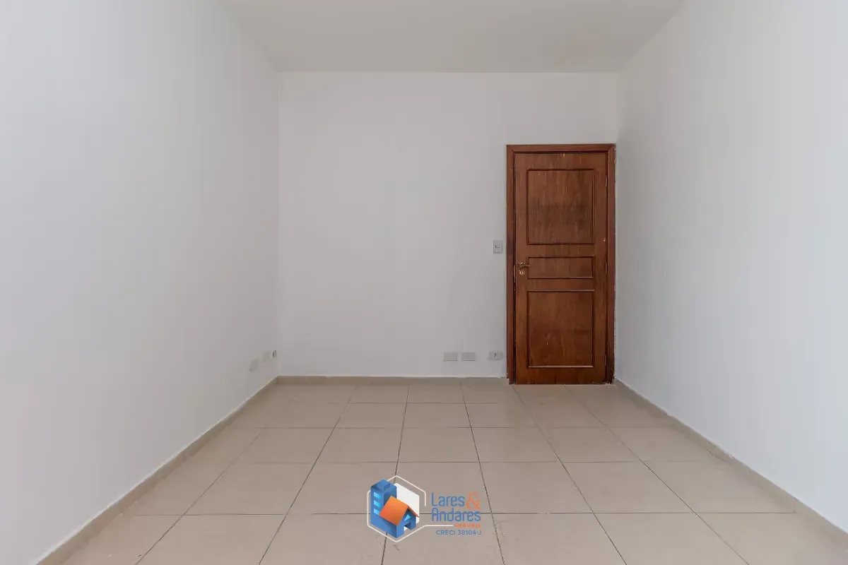 Imagem Casa comercial para venda em Água Fria, 234m²