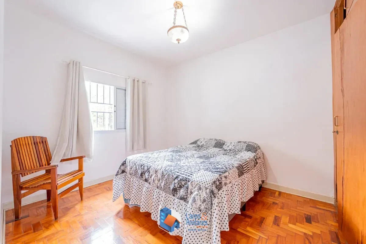 Imagem Casa para venda em Planalto Paulista com 3 quartos, sendo 1 suíte, 180m²
