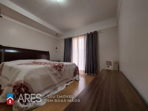 Imagem Casa com 3 dormitórios à venda, 249 m² por R$ 1.300.000,00 - Vila São Pedro - Americana/SP