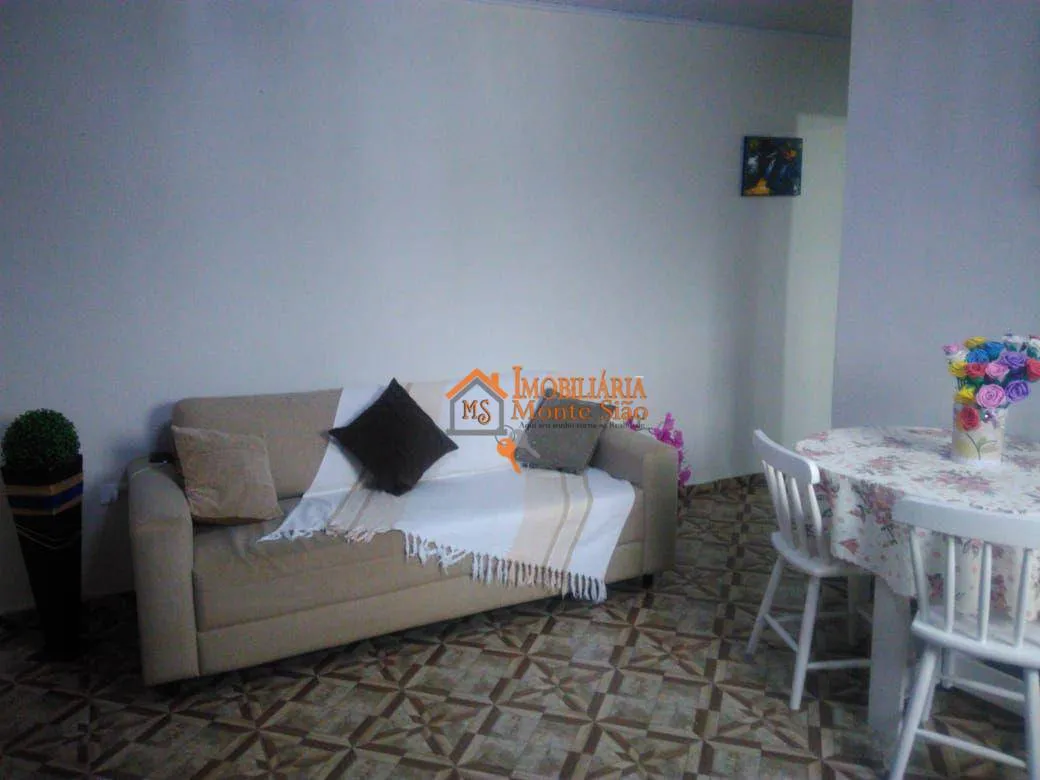 Imagem Casa com 3 dormitórios à venda, 147 m² por R$ 280.000,00 - Recreio São Jorge - Guarulhos/SP