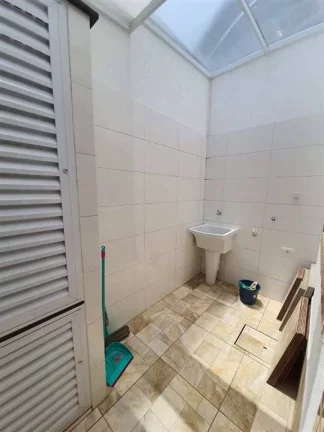 Imagem Casa com 2 dormitórios à venda, 70 m² por R$ 398.000 - Caiçara - Praia Grande/SP