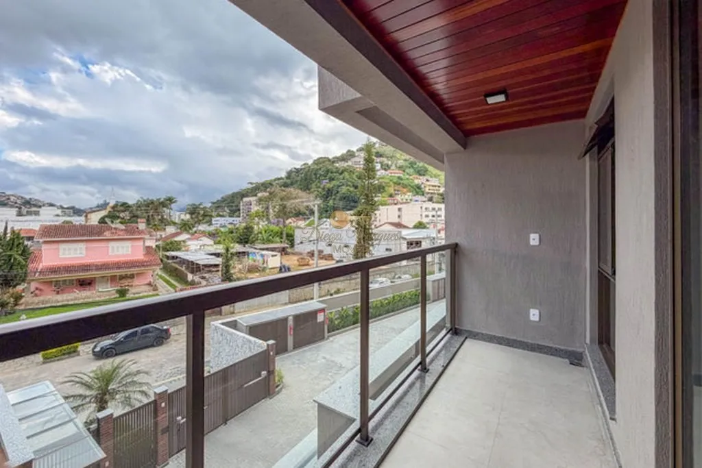 Imagem Apartamento para Venda em Teresópolis / RJ no bairro Várzea