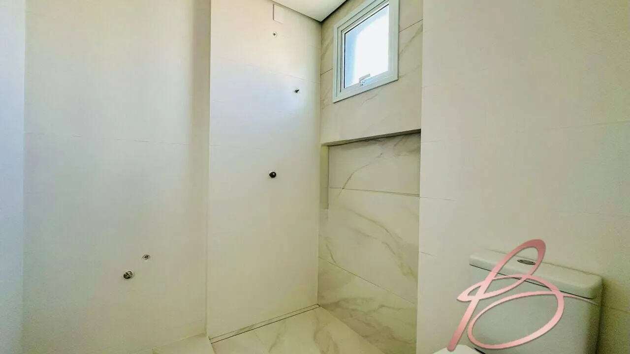 Imagem Apartamento 2 dormitórios sendo 1 suíte com 74,22m² no Fazenda, Itajaí/SC