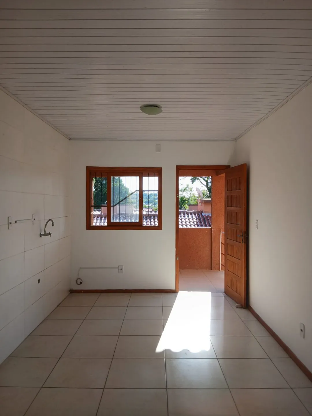 Imagem Casa à Venda no Bairro Krahe em Viamão com 57m
