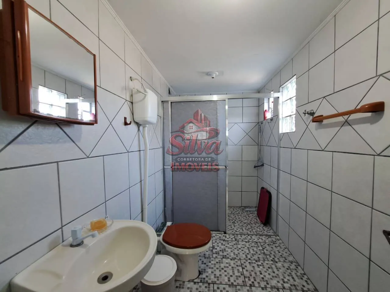 Imagem Casa 5 dormitórios com piscina a 200m do mar