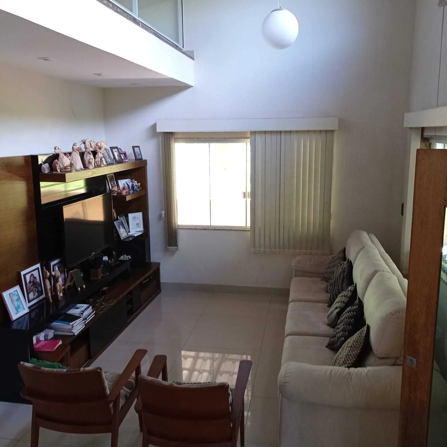 Imagem Condomínio Grupamento Parque Eldorado - Casa Duplex á Venda Alto Padrão, Condomínio Santo Antônio 4 Suítes, 3 vagas - Rio do Ouro Niterói