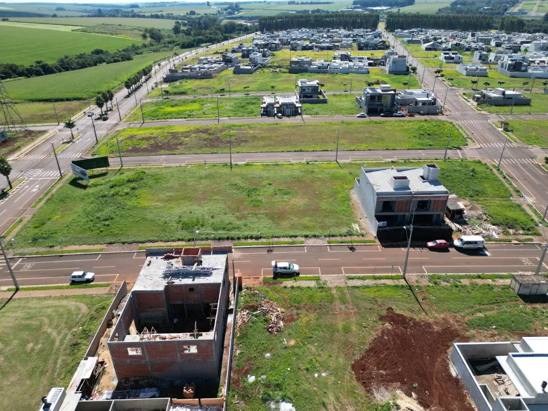Imagem Terreno à venda em Cascavel - Loteamento Colinas Tropical