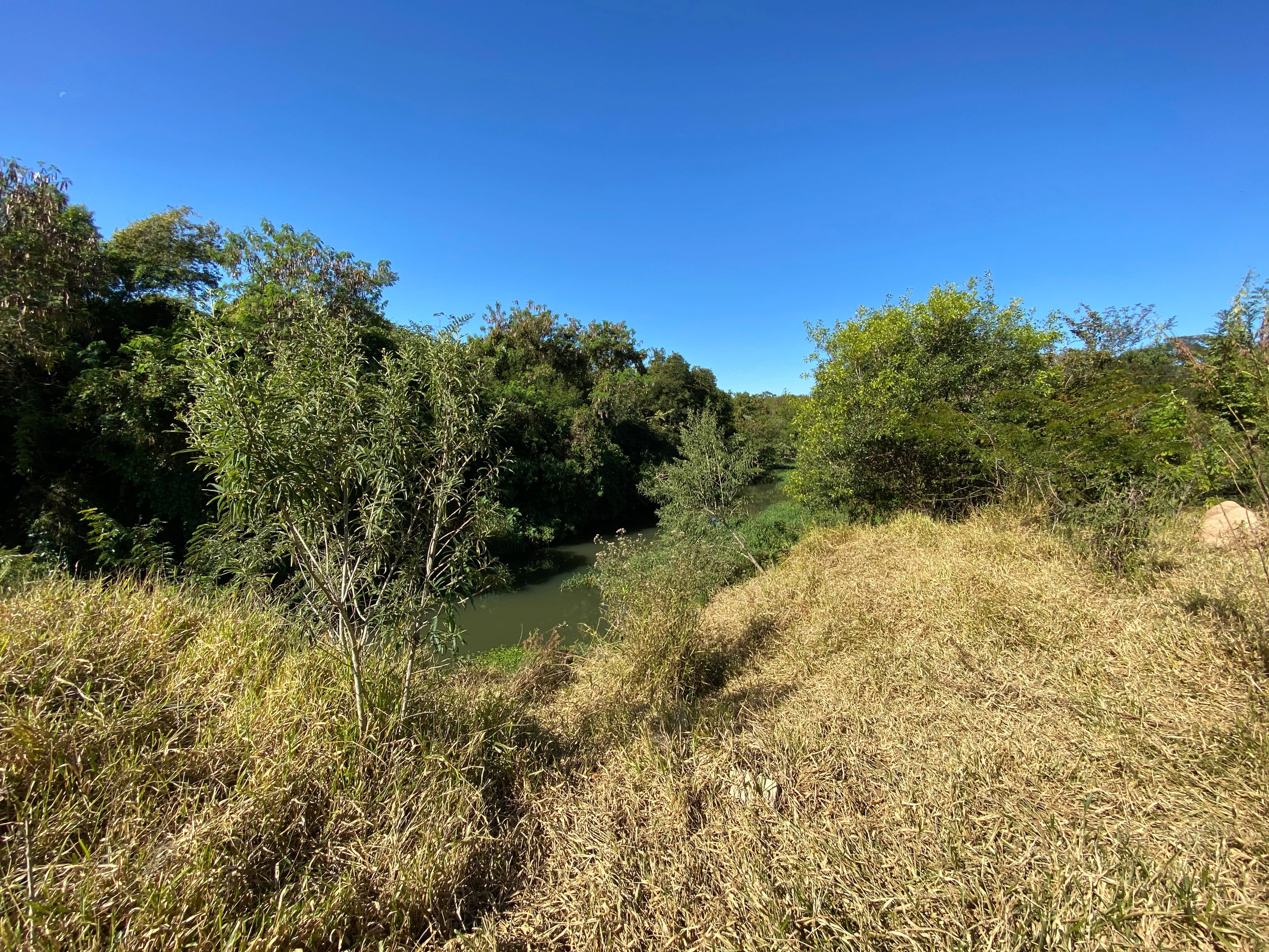 Imagem ? OPORTUNIDADE ÚNICA! TERRENO DE 6.450,00 m2 DE ÁREA ?