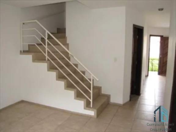 Imagem (Permuta ou financiamento) Sobrado 04 quartos c/suíte, terreno nos fundos, no Jardim das Américas em Curitiba PR,