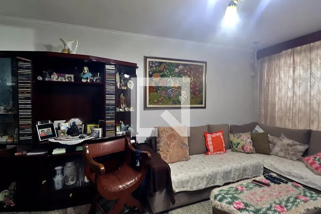 Imagem Casa no Bairro Campestre, Santo André-SP: 3 quartos, 1 suíte, 2 vagas, 171m² - Venda ou Locação!