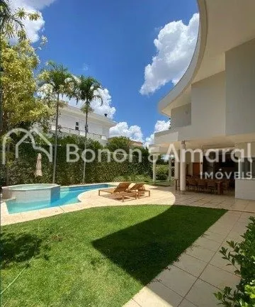 Imagem Casa de Condomínio com 4 Quartos e 6 banheiros à Venda, 481 m² por R$ 3.900.000