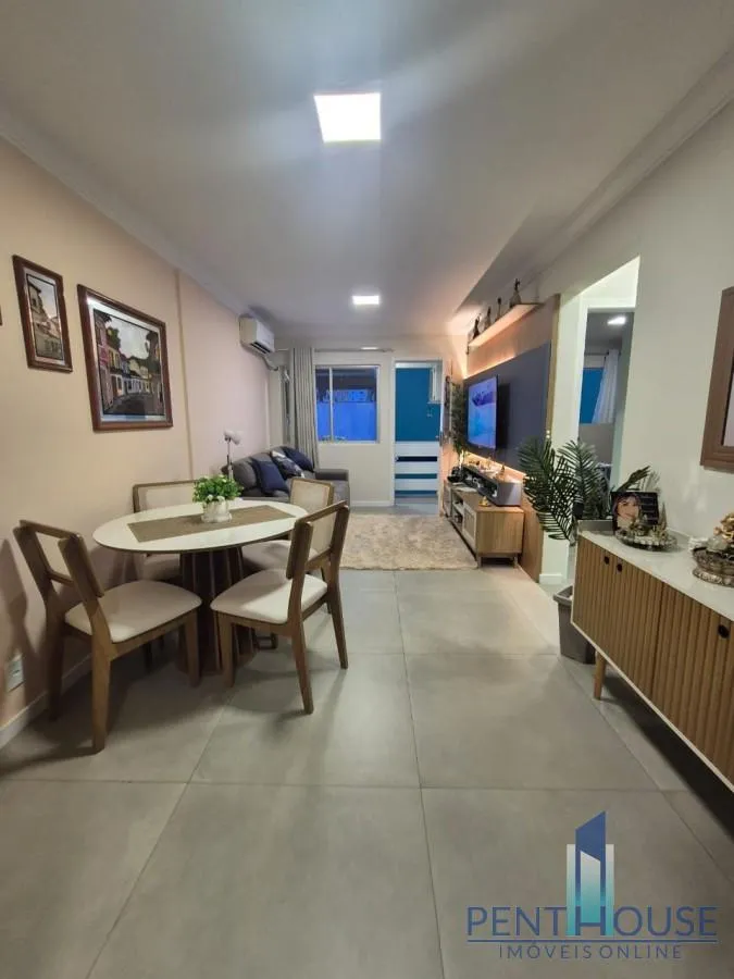 Imagem Apartamento Zona Central para Venda em Balneário Camboriú, CENTRO, 2 dormitórios, 1 banheiro, 1 vaga