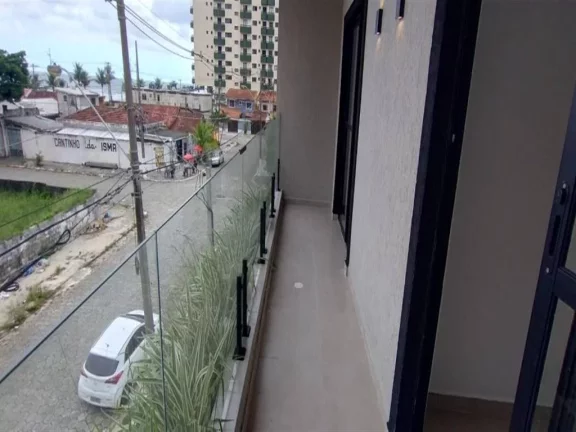 Imagem Sobrado com 3 dormitórios à venda, 92 m² por R$ 480.000 - Maracanã - Praia Grande/SP