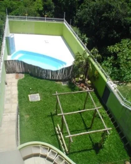 Imagem Casa sobrado no bairro Jardim Sabará de 3 dormitórios e 4 vagas