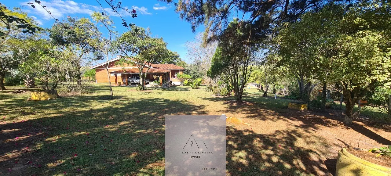 Imagem Chácara à venda em Cesário Lange-SP, 3 quartos, 1 suíte, 3 salas, 4 banheiros, 300m² de área!