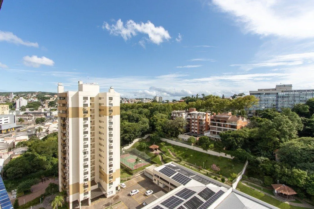 Imagem Apartamento de 3 Quartos com Suíte e Vaga de Garagem no Cristal, Porto Alegre - RS