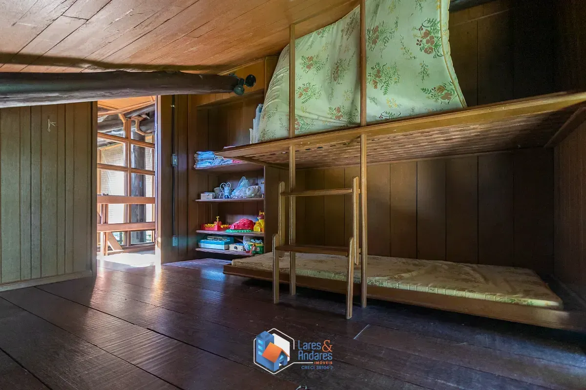 Imagem Casa comercial para venda em Parelheiros, 357m²