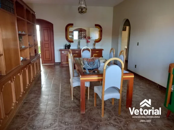 Imagem Casa com 6 dormitórios no Bairro JK - Barreiras-BA