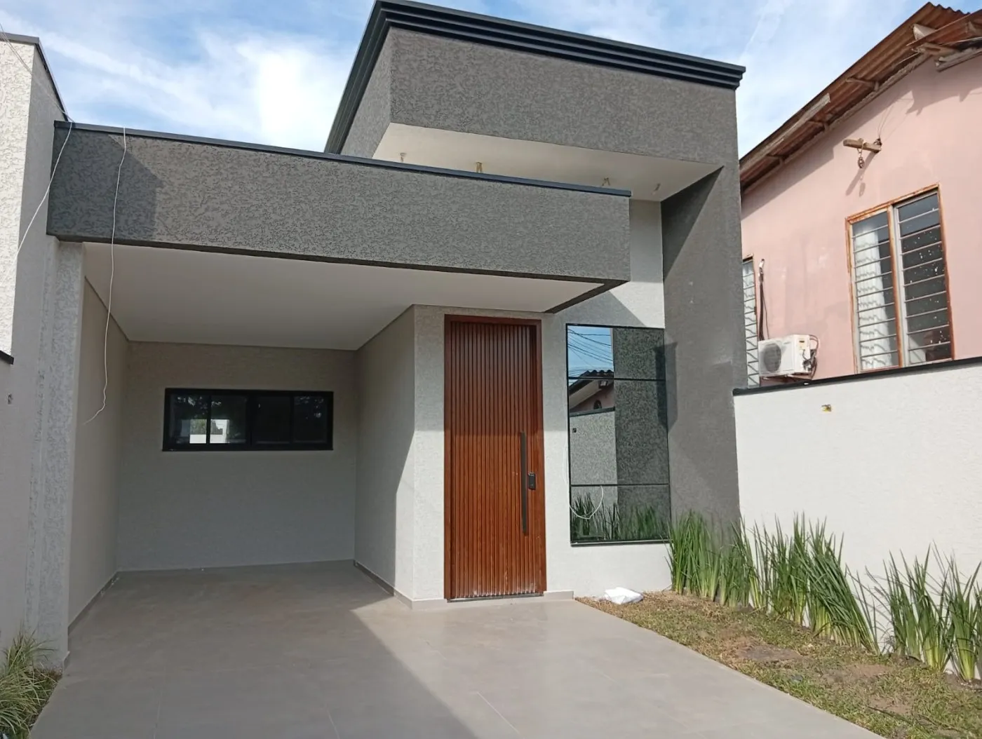 Imagem Casa para Venda em São José dos Pinhais, Cidade jardim, 3 dormitórios, 1 suíte, 2 banheiros, 4 vagas