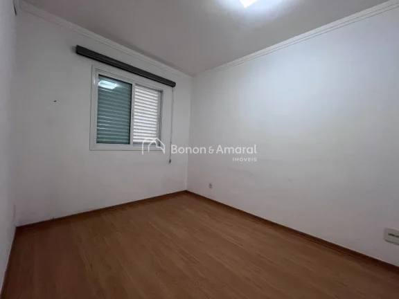 Imagem 2 dormitórios (1 suíte), Sala de estar e jantar integradas, Banheiro social, Cozinha, Lavanderia
i...
