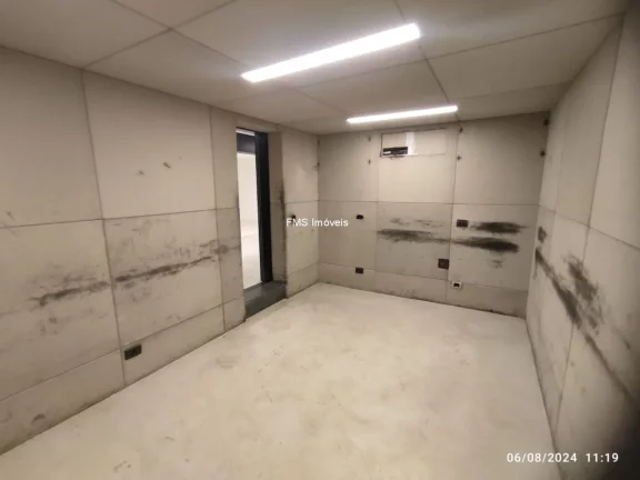 Imagem Casa comercial com 240m² no Jardim América.