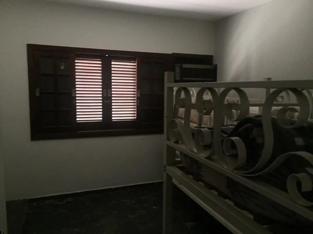 Imagem Casa à venda 5 Quartos, 2 Suites, 5 Vagas, 200M², Centro, Caraguatatuba - SP