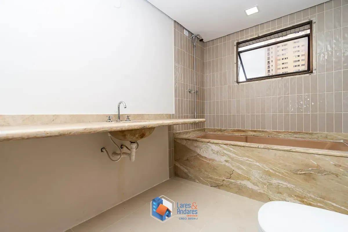 Imagem Apartamento para venda em Ipiranga com 4 quartos, sendo 2 suítes, 186m²