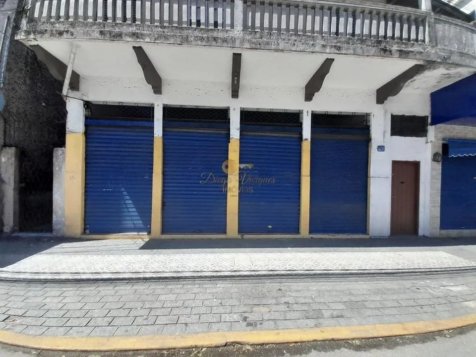 Loja para Locação em Teresópolis / RJ em Avenida Oliveira Botelho