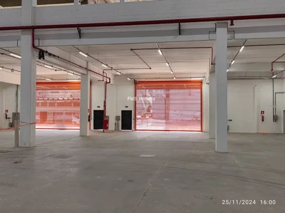 Imagem Galpão com 2.240,87 m² para Locação na Água Branca, São Paulo-SP