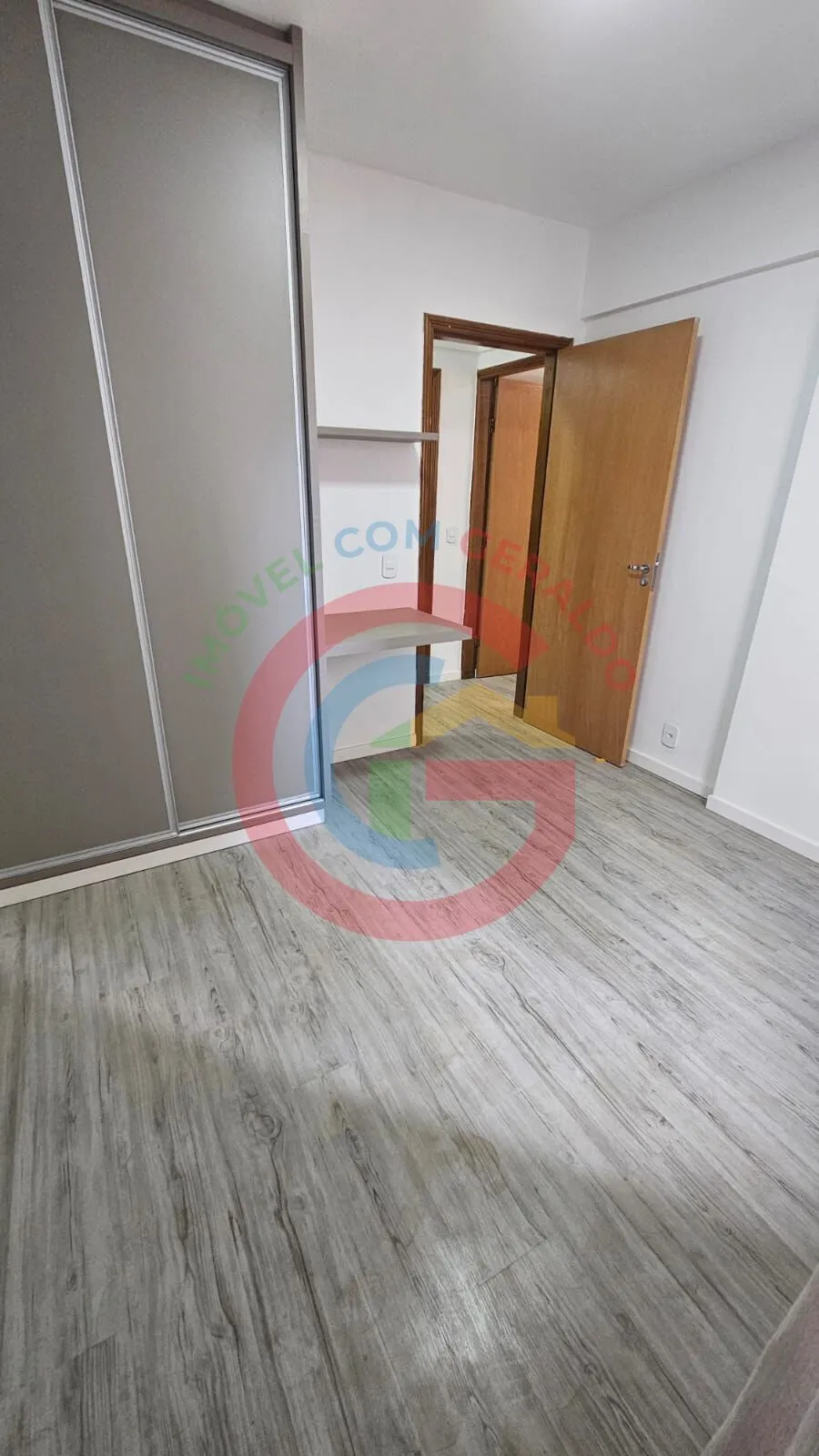 Imagem Apartamento semi-mobiliado 3Q (1 suíte) reformado - St. Bela Vista.