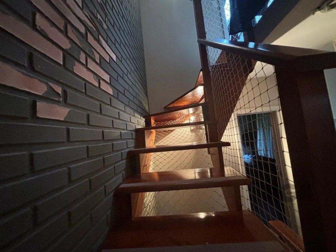 Imagem Sobrado de Alvenaria em Condominio no bairro Nobre de Gramado