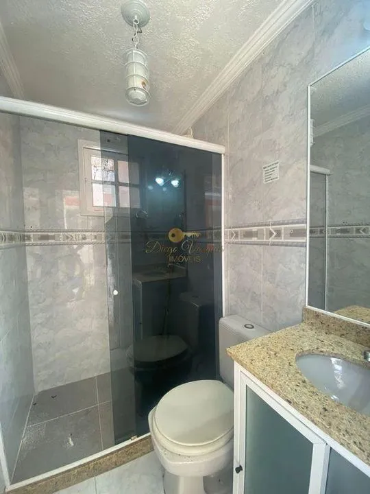 Imagem Casa em Condomínio para Venda em Teresópolis / RJ no bairro Granja Guarani
