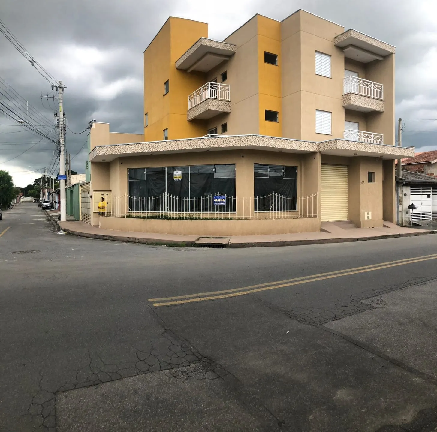 Foto do imóvel Comercial à venda 336M², Residencial Maricá, Pindamonhangaba - SP
