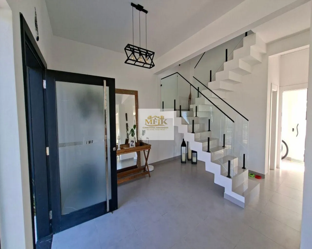 Imagem Casa com 4 quartos à venda no Atami ,SOBRADO, CASA NO LITORAL