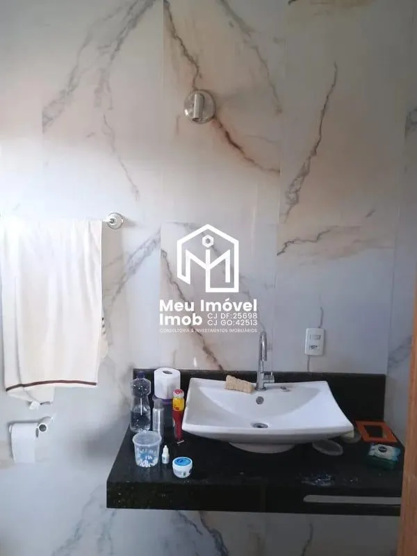 Imagem Casa 3 Quartos 2 Suítes 4 Vagas 400m² Arniqueiras/DF