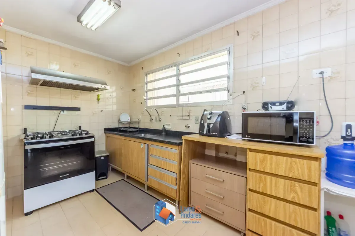 Imagem Sobrado para venda e locação em Vila Parque Jabaquara com 6 quartos, sendo 1 suíte, 293m²