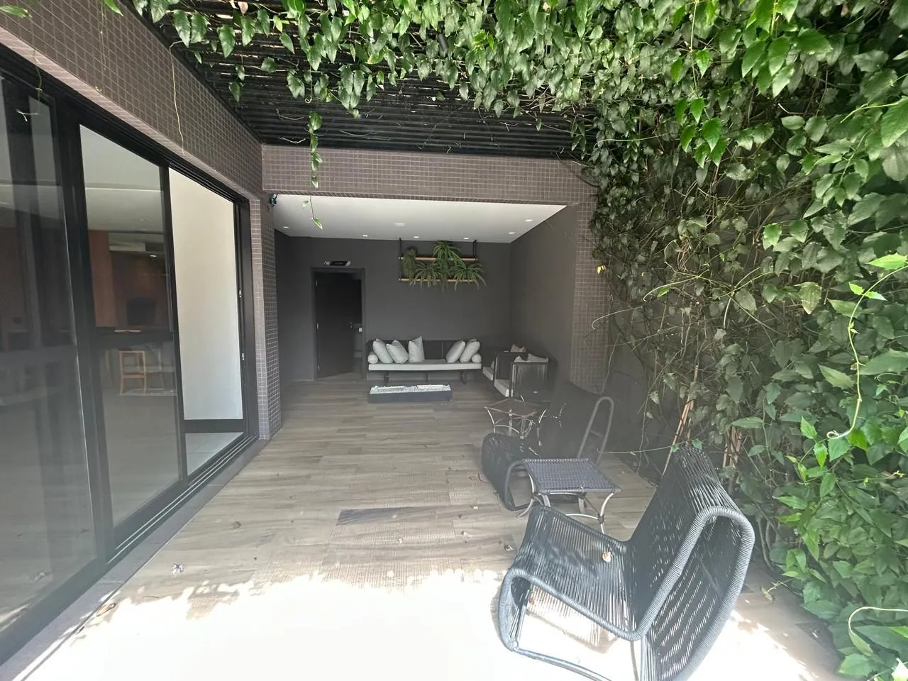 Imagem APARTAMENTO 3 D-1 suíte-vaga dupla / 102,90 m² -STA. TEREZA
