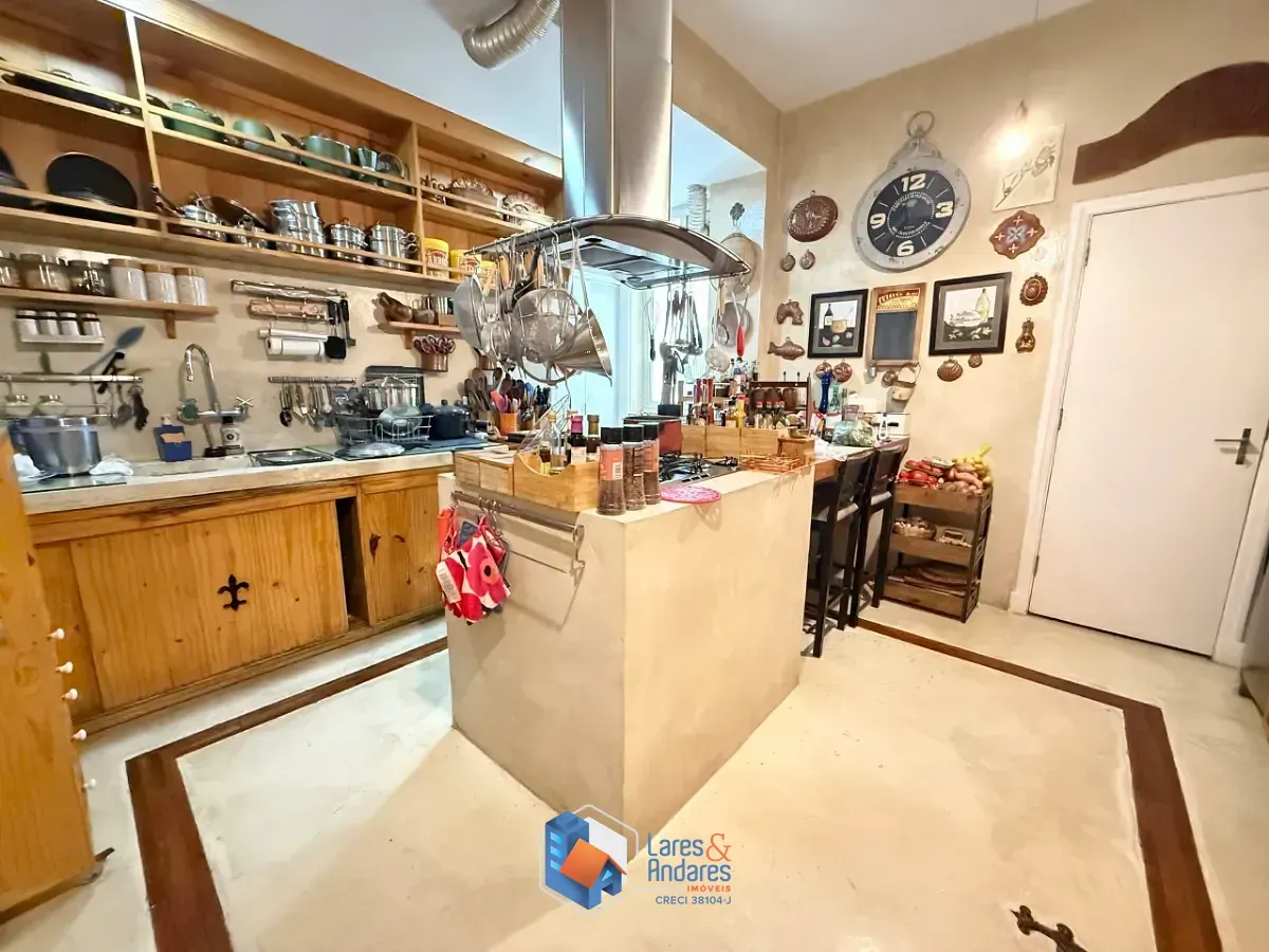Imagem Apartamento para venda em Bela Vista com 3 quartos, sendo 1 suíte, 210m²