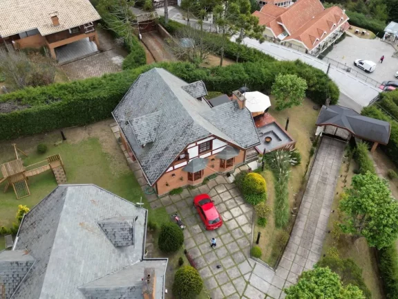Imagem Casa de condomínio em Campos do Jordão