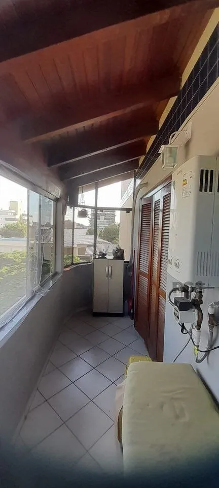 Imagem Apartamento cobertura semi mobiliado, 2 dormitórios, 1 vaga, bairro Vila Imbuí