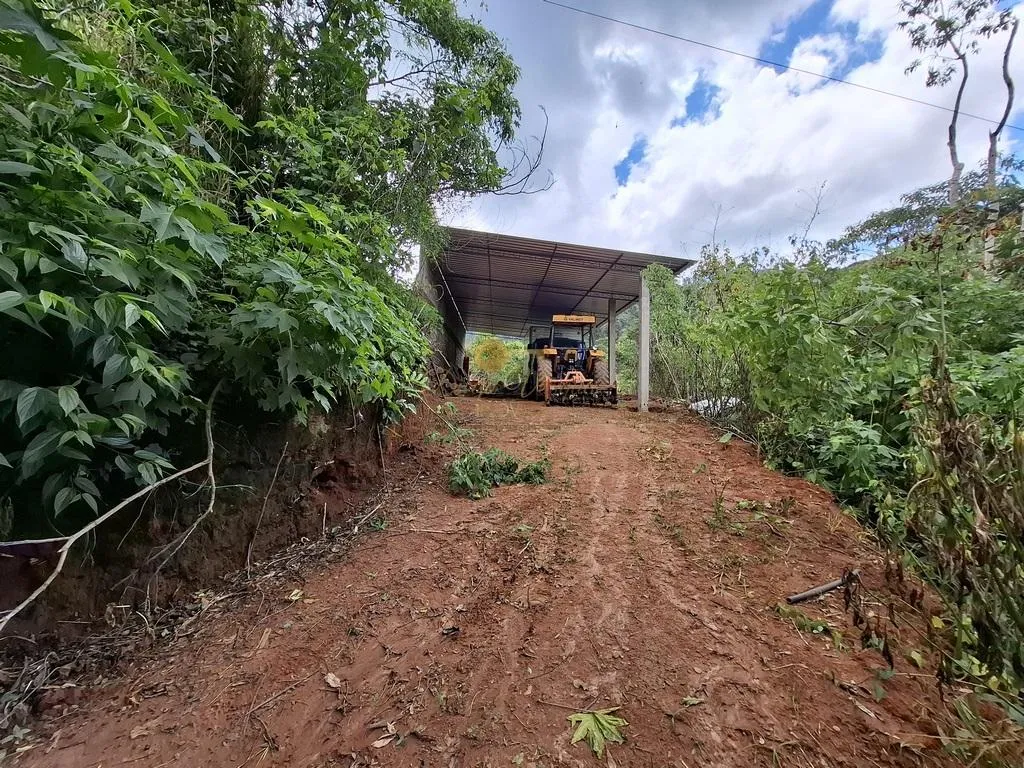 Imagem Sítio para Venda em Teresópolis / RJ no bairro Santa Rita