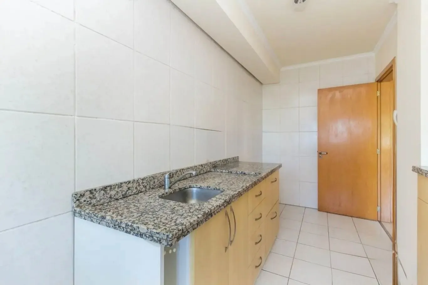Imagem Apartamento 3 dormitórios em frente ao Estádio Beira Rio