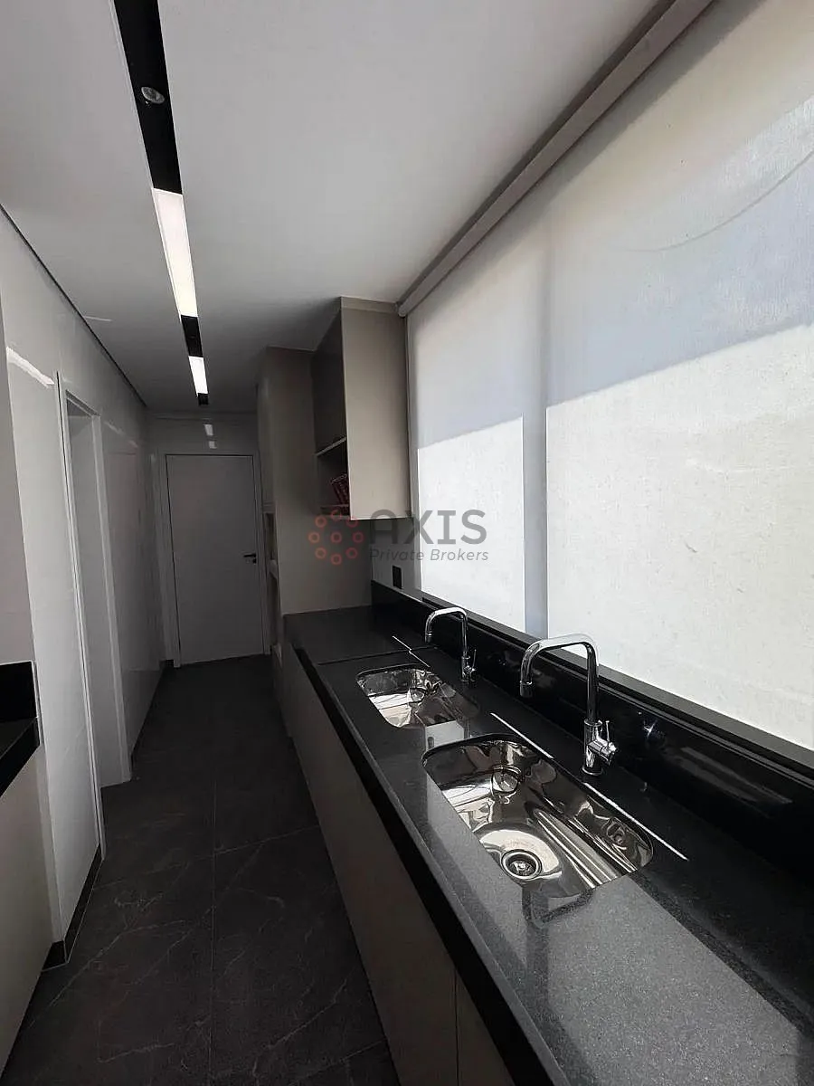 Imagem Apartamento 4 suítes em Lourdes