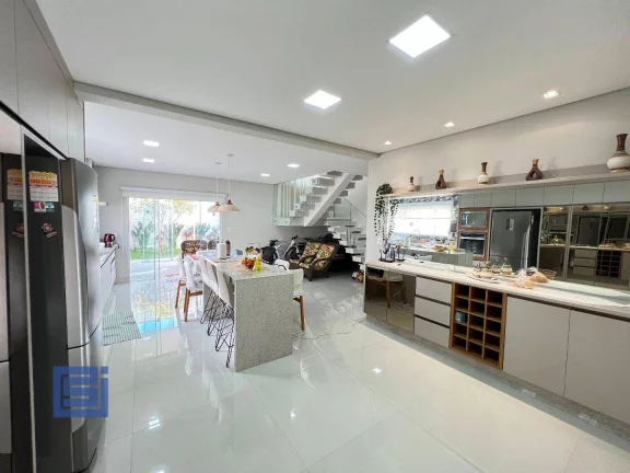 Imagem Casa com 3 dormitórios à venda, 255 m² por R$ 2.000.000,00 - Residencial dos Ipes - Socorro/SP